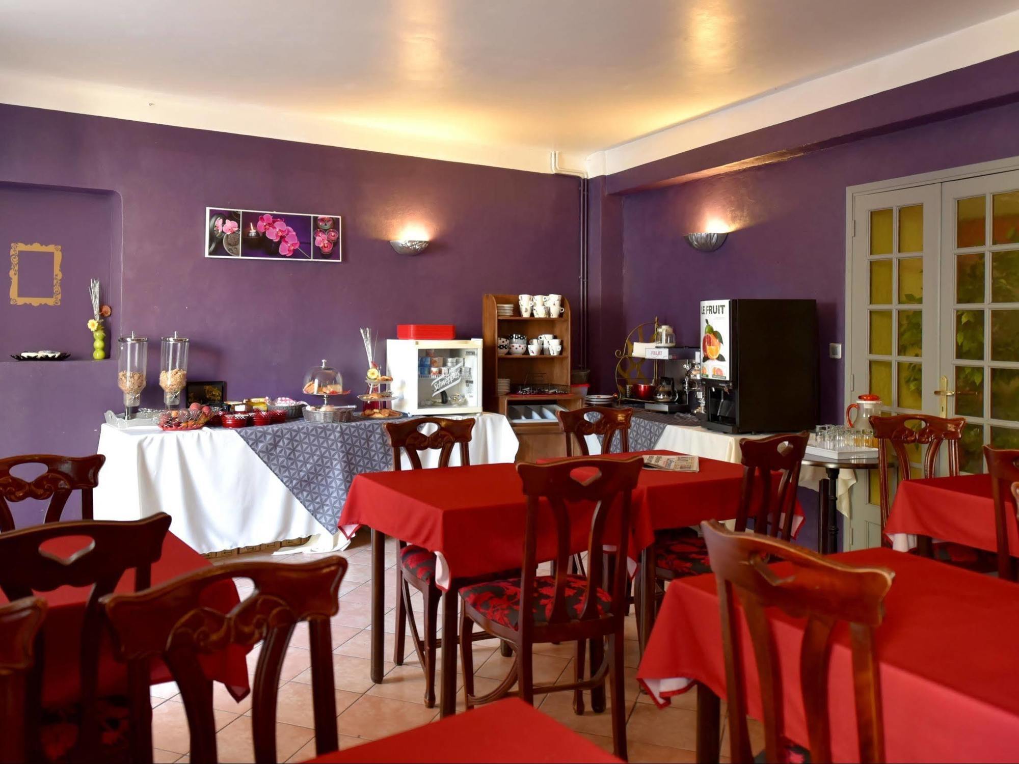 Hotel La Bastide D'Entraigues Bagian luar foto